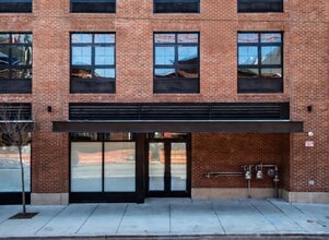 1122 Frankford Ave, Philadelphia, PA à louer Photo intérieure– Image 1 sur 2