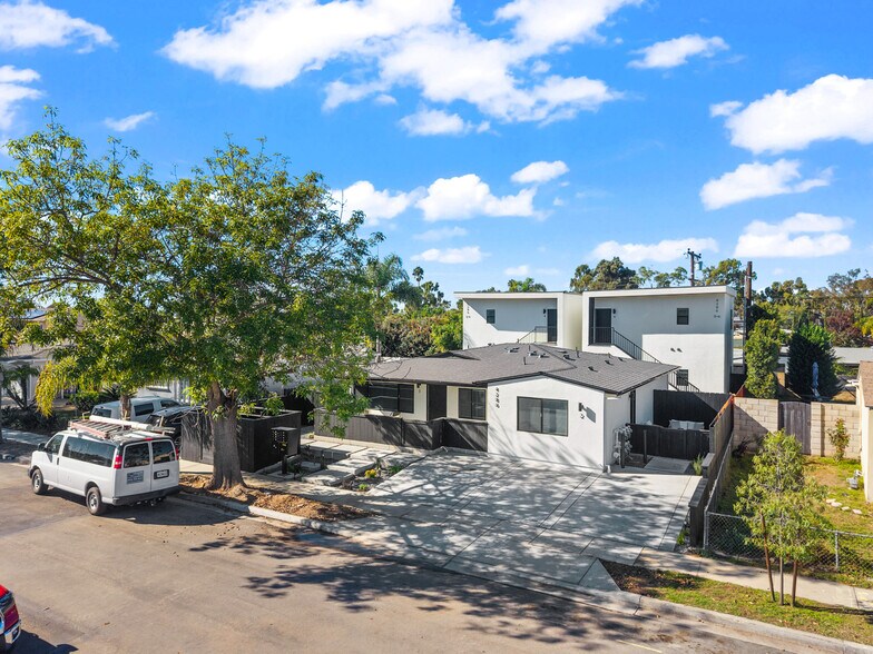 4286 Samoset Ave, San Diego, CA à vendre - Photo de l’immeuble – Image 2 sur 57