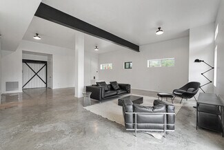 Plus de détails pour 1800 N Miami Ave, Miami, FL - Bureau, Local d'activités à louer