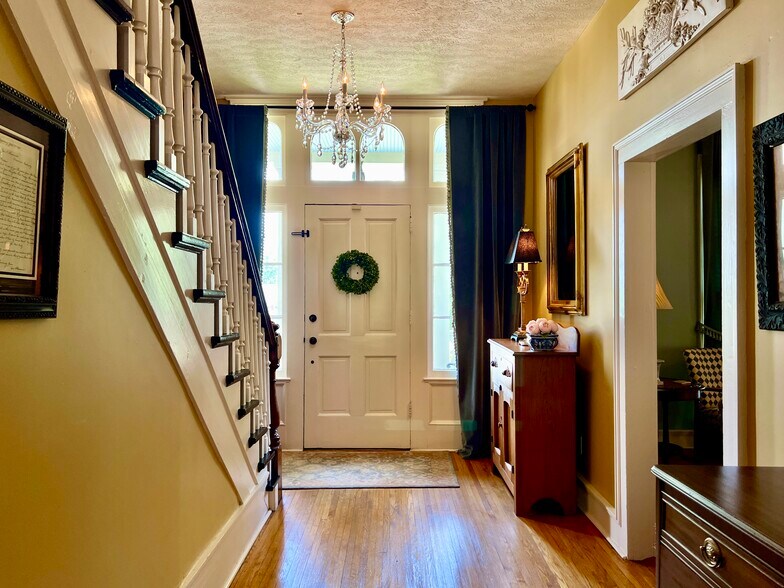 210 S College St, Franklin, KY à vendre - Photo intérieure – Image 3 sur 28