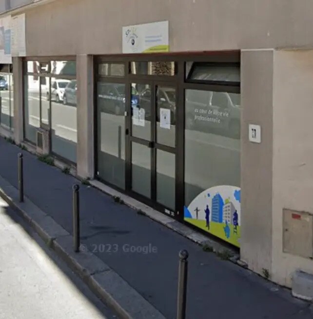 Local commercial dans Paris à louer Photo de l’immeuble– Image 1 sur 10