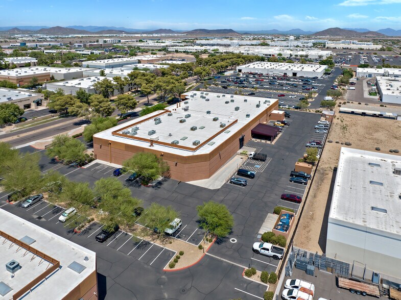 2019 W Quail Ave, Phoenix, AZ à vendre - Photo de l’immeuble – Image 3 sur 13