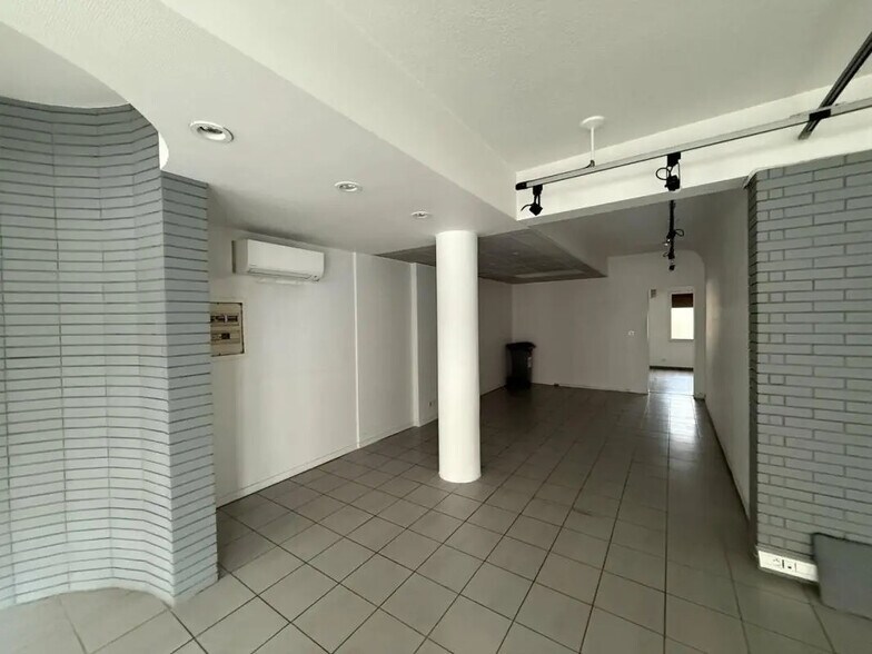 Local commercial dans Dax à vendre - Photo intérieure – Image 3 sur 14