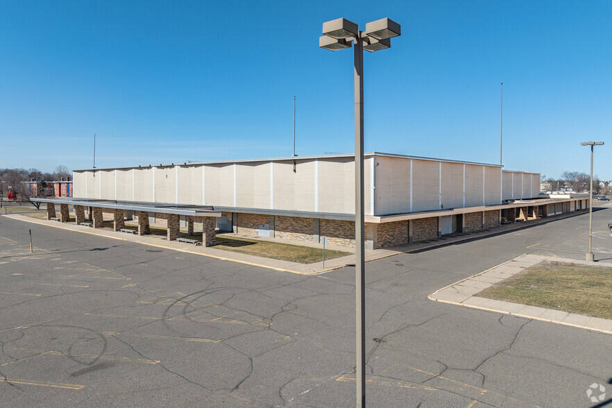 425 Rice St, Saint Paul, MN à louer - Photo de l’immeuble – Image 3 sur 8