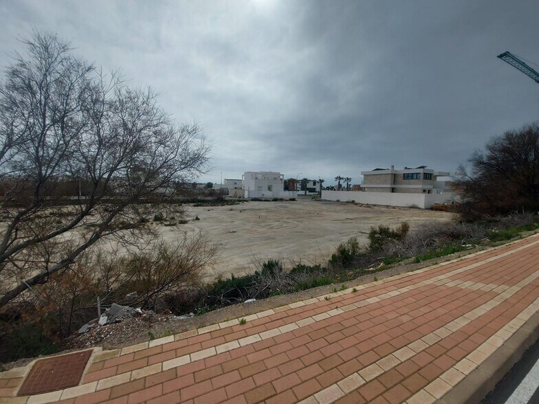 Terrain dans Almería, Almería à vendre - Photo principale – Image 1 sur 7