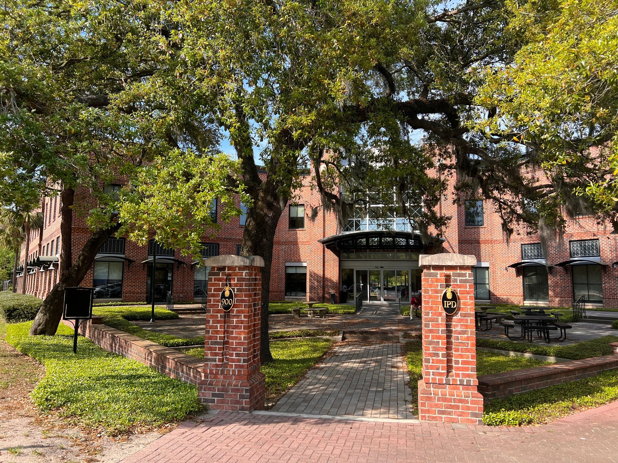 900 Island Park Dr, Charleston, SC à louer Photo de l’immeuble– Image 1 sur 8