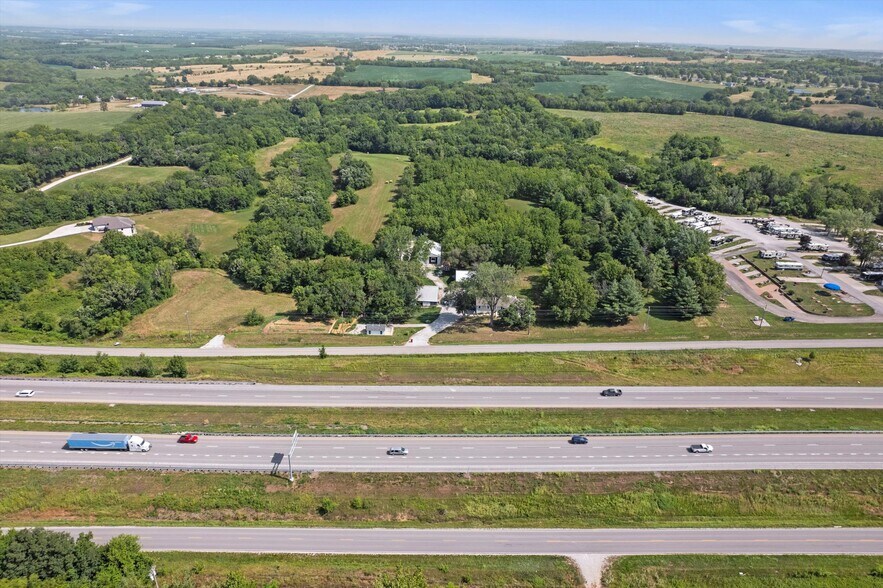 6925 Outer Rd, Odessa, MO à vendre - Photo de l’immeuble – Image 3 sur 47