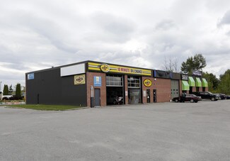 Plus de détails pour 324 Memorial Ave, Orillia, ON - Local d'activités à louer
