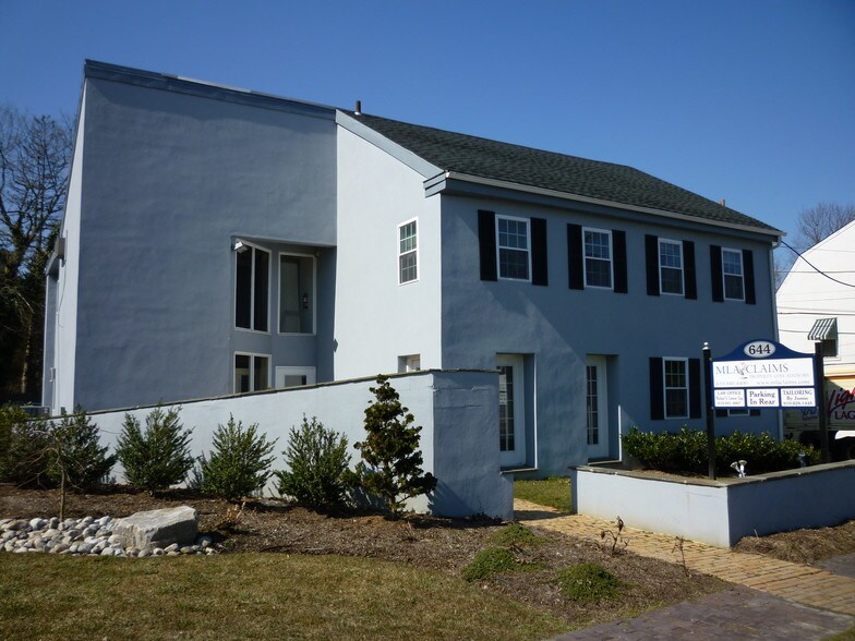 644 W Germantown Pike, Lafayette Hill, PA à louer - Photo principale – Image 1 sur 9