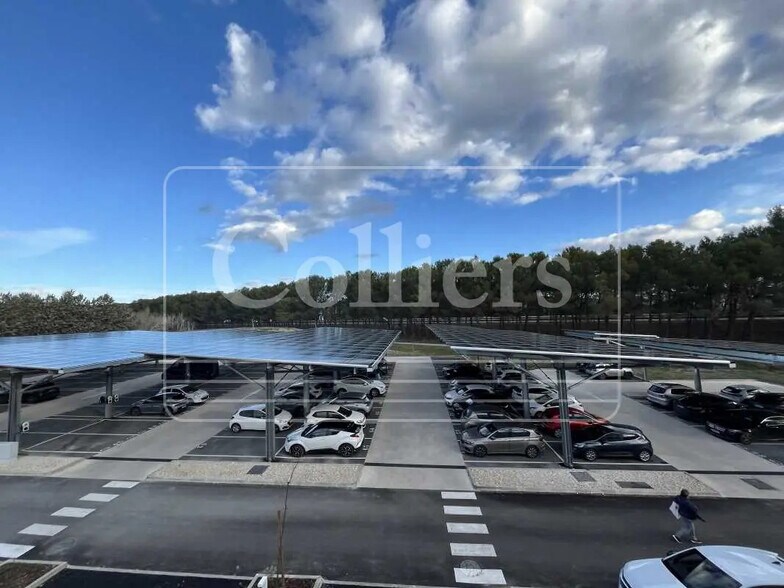 Bureau dans Ventabren à louer - Photo de l’immeuble – Image 3 sur 3