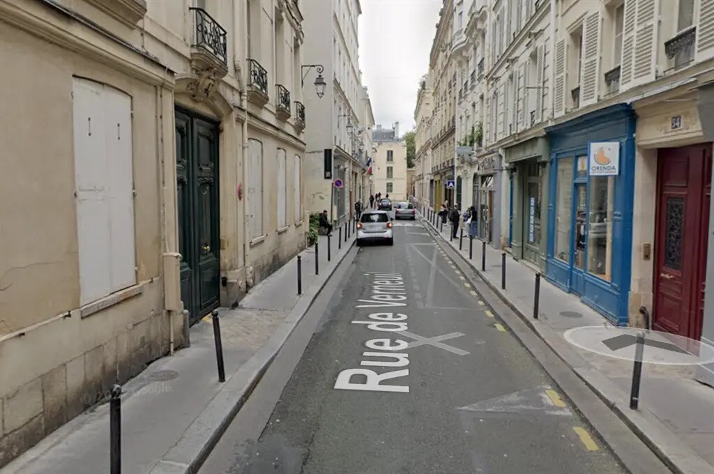 Local commercial dans Paris à louer Photo de l’immeuble– Image 1 sur 3