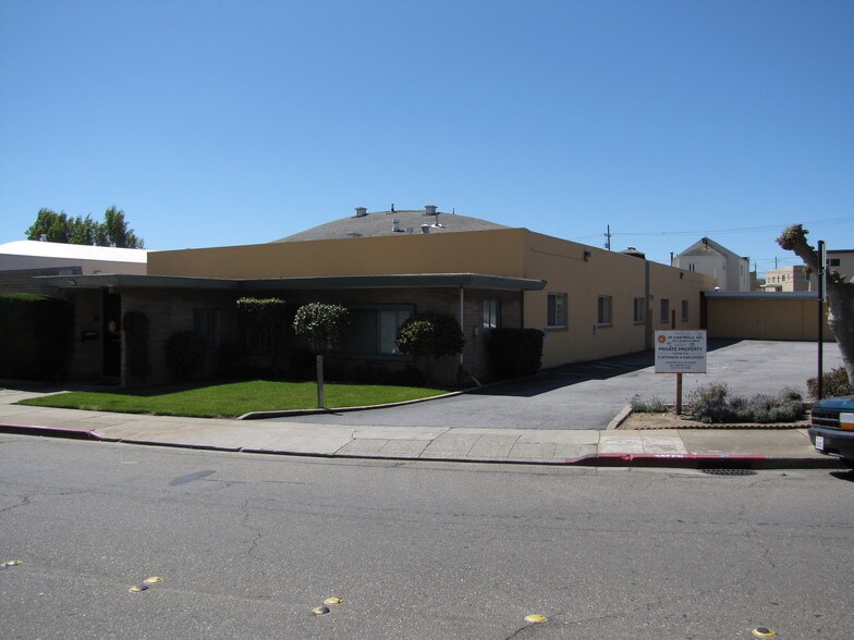 930 Linden Ave, South San Francisco, CA à louer - Photo principale – Image 1 sur 6