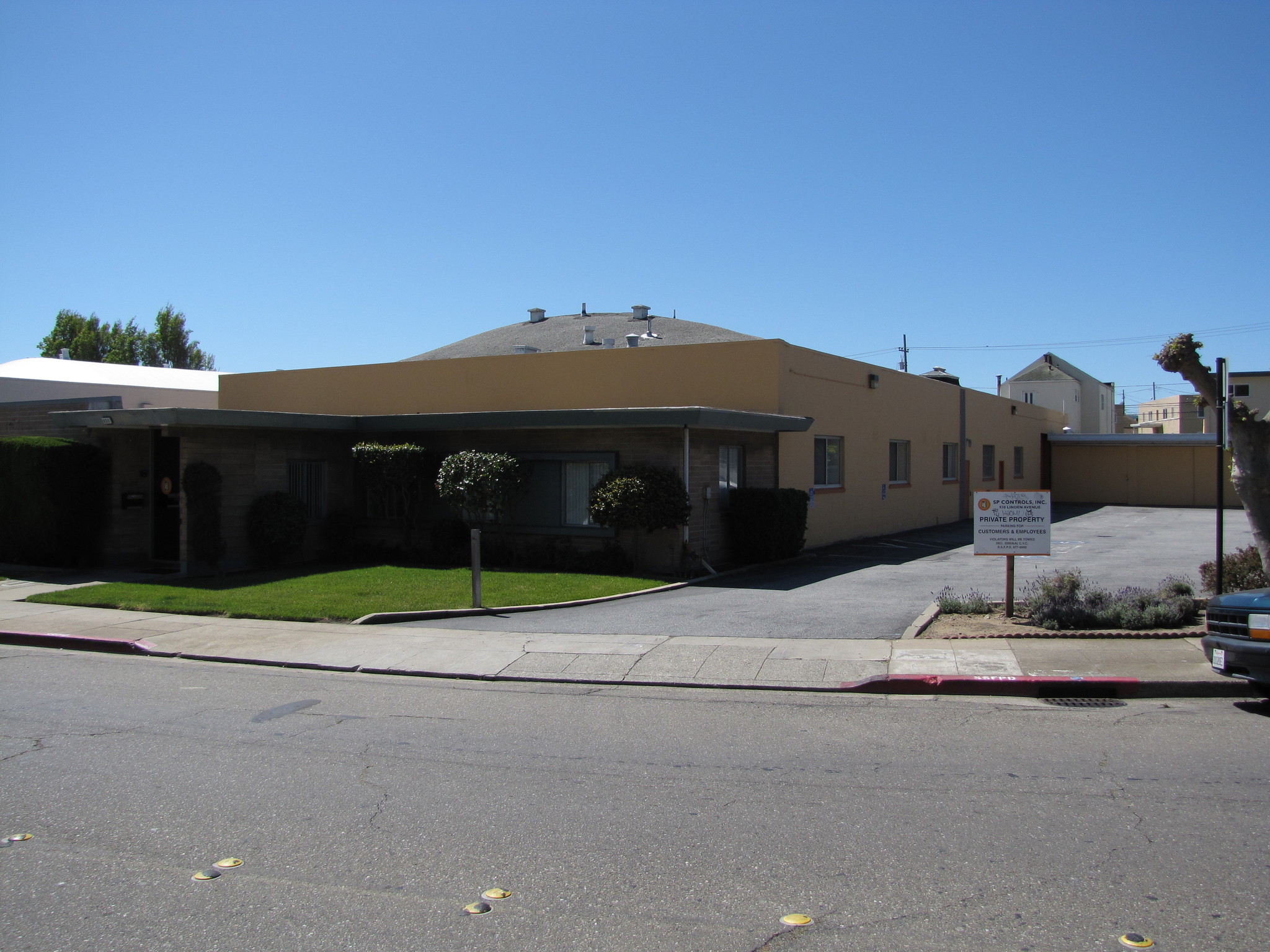 930 Linden Ave, South San Francisco, CA à louer Photo principale– Image 1 sur 7