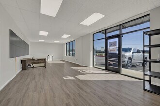 3556 FM 78, McQueeney, TX à louer Photo intérieure– Image 2 sur 14