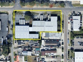 Plus de détails pour 4006 W Crest Ave, Tampa, FL - Industriel/Logistique à louer