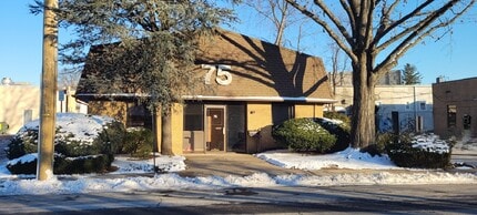 75 Portland Ave, Bergenfield, NJ à louer Photo de l’immeuble– Image 1 sur 6