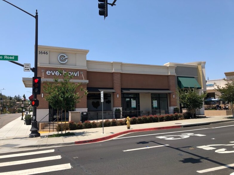 San Elijo Rd, San Marcos, CA à louer - Photo de l’immeuble – Image 1 sur 5