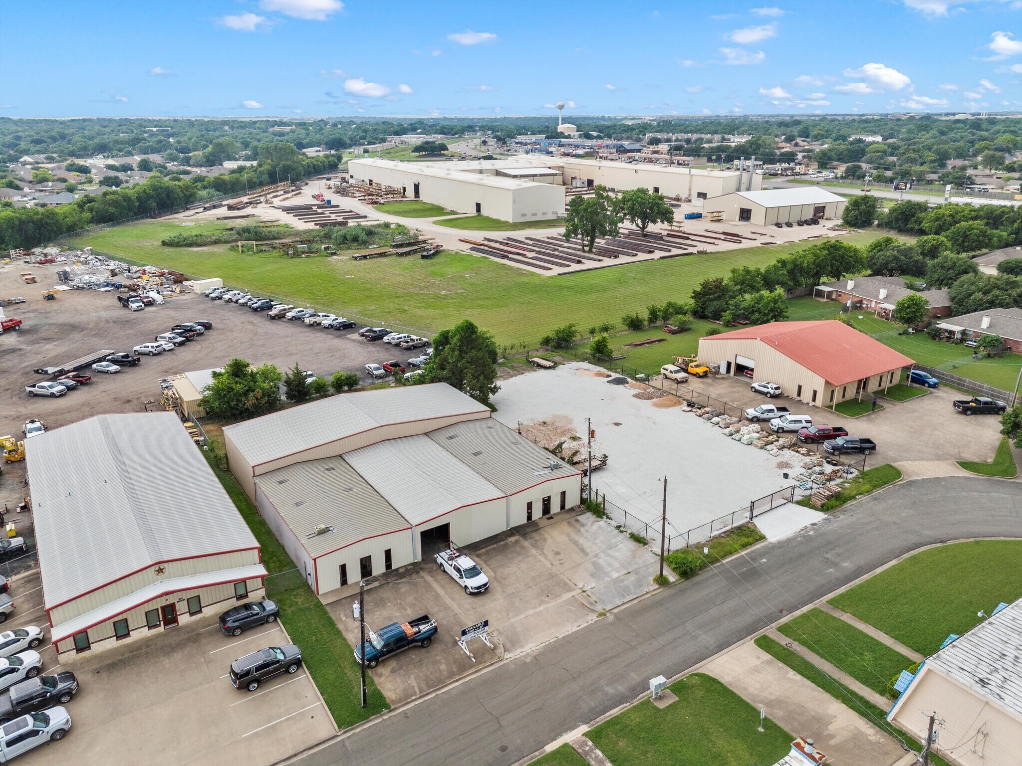405 Milton, Hewitt, TX à louer Photo de l’immeuble– Image 1 sur 6