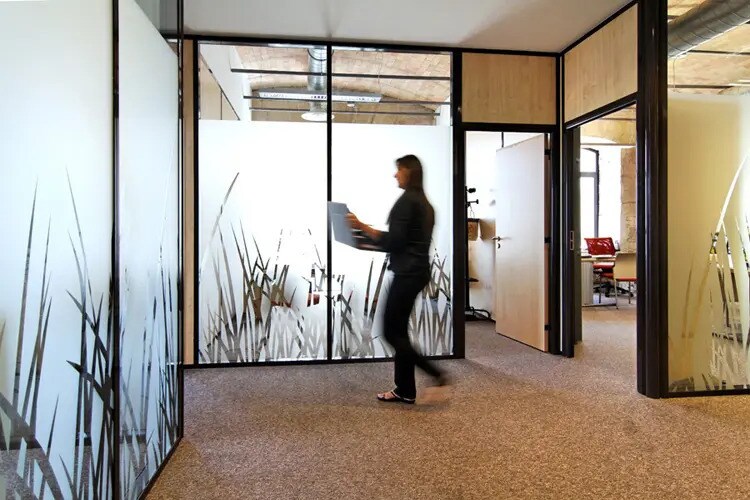 Bureau dans Marseille à louer - Photo de l’immeuble – Image 2 sur 7