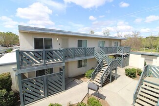 Plus de détails pour 2255-2297 E Shaw Ave, Fresno, CA - Logement à vendre