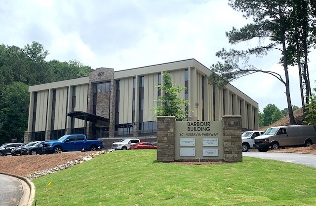 601 Vestavia Pky, Birmingham, AL à louer - Photo de l’immeuble – Image 1 sur 9