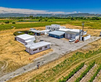 Plus de détails pour 23250 Maffei Rd, Sonoma, CA - Industriel/Logistique à vendre