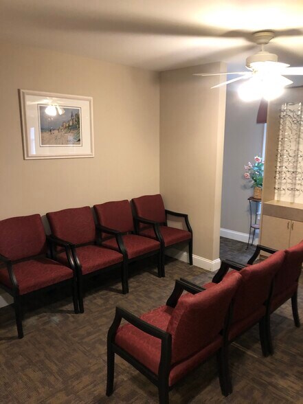 270 N Sea Rd, Southampton, NY à louer - Photo intérieure – Image 3 sur 4