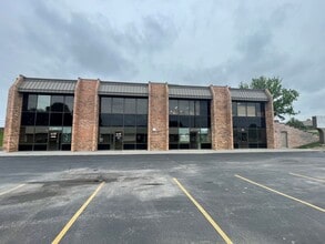 10828 John Galt Blvd, Omaha, NE à louer Photo intérieure– Image 2 sur 2