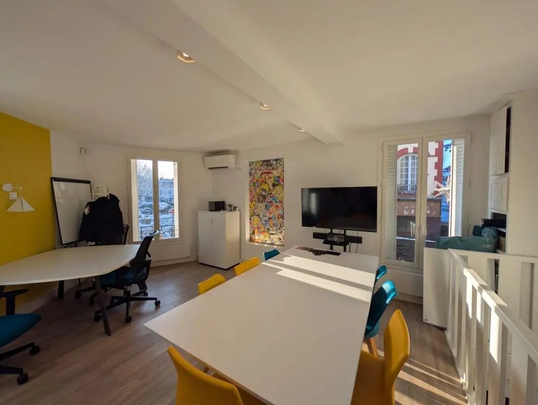 Bureau dans Enghien-les-Bains à louer Photo intérieure– Image 1 sur 10