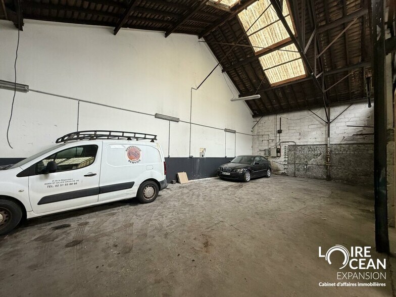 Local commercial dans Nantes à louer - Photo de l’immeuble – Image 3 sur 7