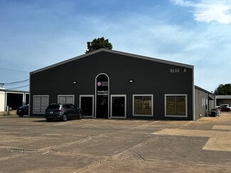 Plus de détails pour 1406 Three Points Rd, Pflugerville, TX - Bureau/Local commercial, Industriel/Logistique à louer