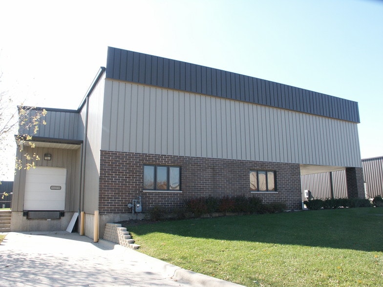 345 Production Dr, South Elgin, IL à louer - Autre – Image 2 sur 3