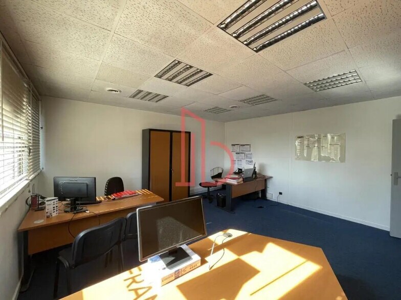 Bureau dans Mérignac à louer - Photo de l’immeuble – Image 3 sur 6