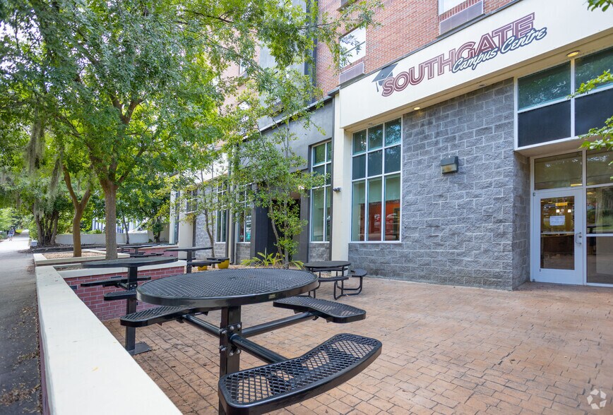 675 W Jefferson St, Tallahassee, FL à louer - Photo principale – Image 1 sur 18
