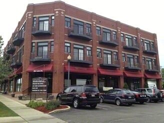806 Central Ave, Highland Park, IL à louer - Photo de l’immeuble – Image 2 sur 13