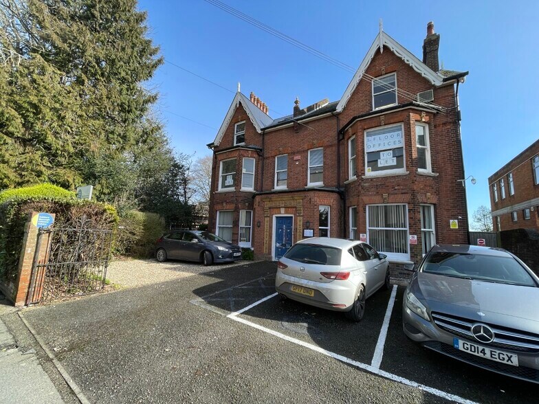 Church Rd, Ashford à louer - Photo principale – Image 1 sur 7