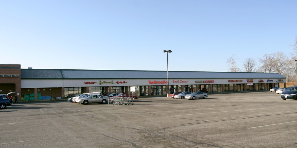 5035 W 71st St, Indianapolis, IN à louer - Photo de l’immeuble – Image 1 sur 2