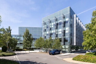 Plus de détails pour 100 Brook Dr, Reading - Bureau à louer