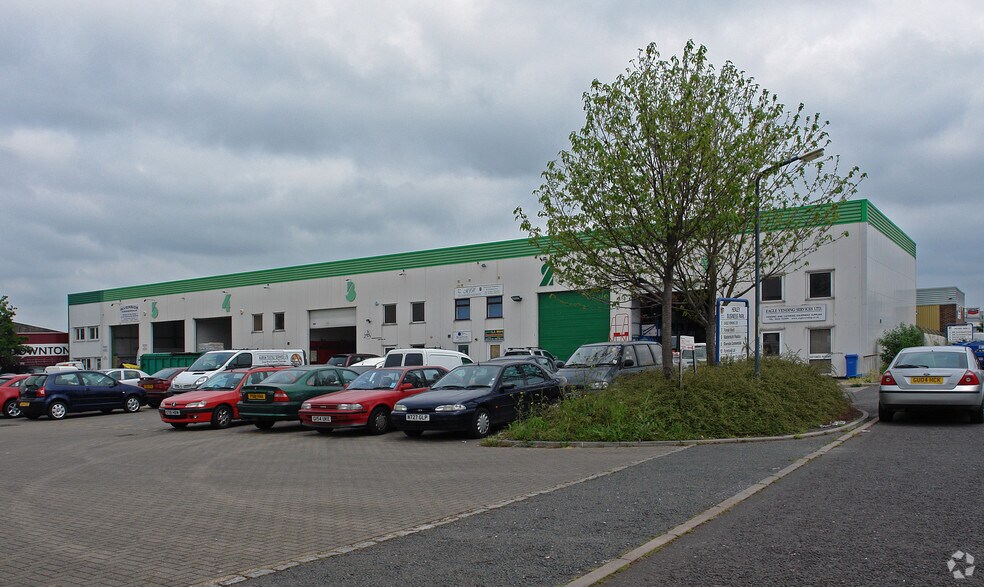 Trident Clos, Rochester à louer - Photo de l’immeuble – Image 2 sur 2