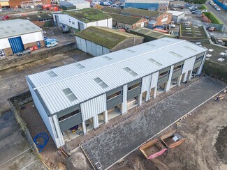 Plus de détails pour 4-9 Lower Tuffley Ln, Gloucester - Industriel/Logistique à louer