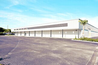 Plus de détails pour 700 S French Ave, Sanford, FL - Industriel/Logistique à louer