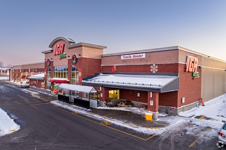 89 De Ch, Lavaltrie, QC à louer - Photo principale – Image 1 sur 7