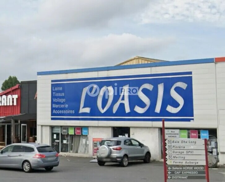 Local d’activités dans Serres-Castet à louer - Photo de l’immeuble – Image 3 sur 9