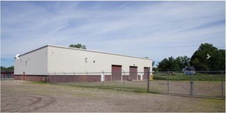 Plus de détails pour 5863 Kathryn St NE, Louisville, OH - Industriel/Logistique à louer