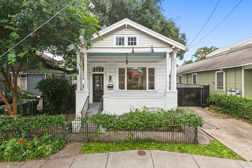 4826 Magazine St, New Orleans, LA à louer - Photo de l’immeuble – Image 2 sur 10