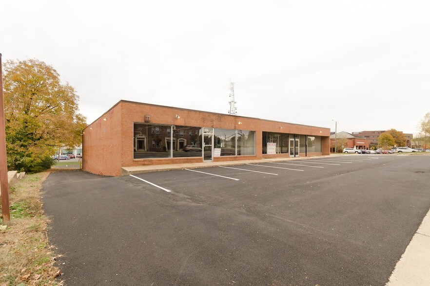 9506-9508 Center St, Manassas, VA à vendre - Photo de l’immeuble – Image 3 sur 15