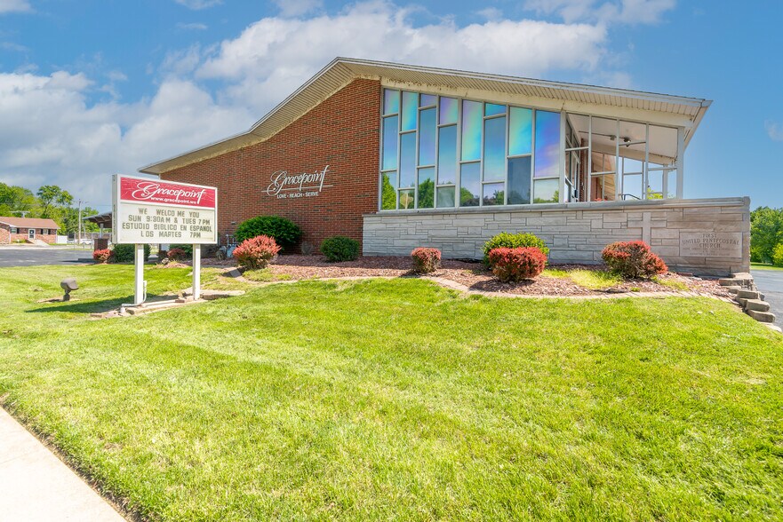 2450 Pontoon Rd, Granite City, IL à vendre - Photo de l’immeuble – Image 3 sur 79