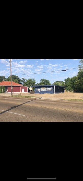 Plus de détails pour 902 University Blvd, Jackson, MS - Local commercial à louer