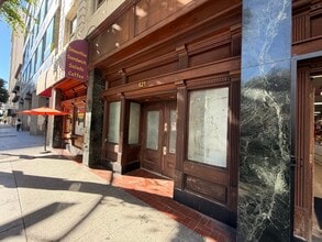 619-623 S Olive St, Los Angeles, CA à louer Photo intérieure– Image 1 sur 9