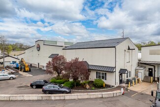 Plus de détails pour 18 Railroad Rd - 1155 Main St – Industriel/Logistique à vendre